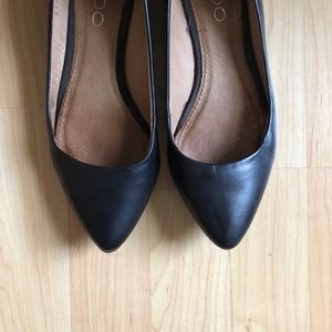 ALDO pointed toe flats